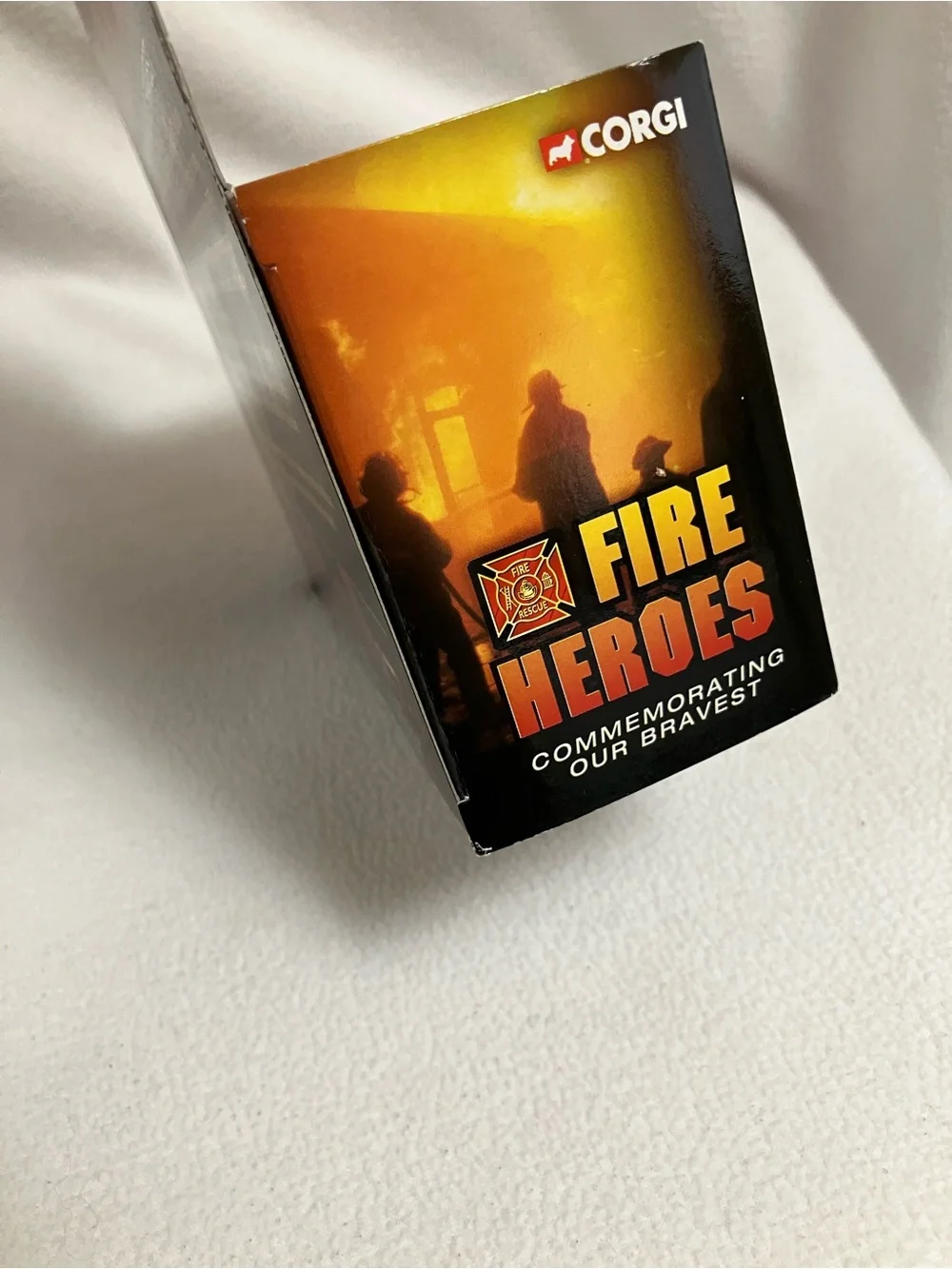 Corgi Fire Heroes 1951 Seagrave Sedan Pumper Truck San Francisco die-cast NIB
